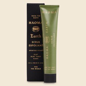 The Earth Scrub from Haoma